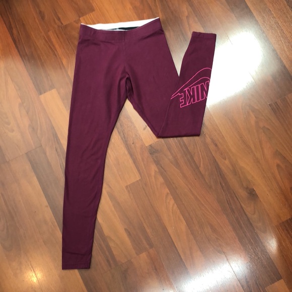 SOLD Nike Leg A See High Waisted Leggings Size Small Burgundy Pink - Picture 2 of 8